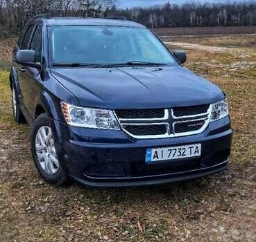 Синий Додж Джорни, объемом двигателя 2.4 л и пробегом 69 тыс. км за 11500 $, фото 2 на Automoto.ua