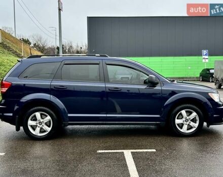 Синий Додж Джорни, объемом двигателя 2.36 л и пробегом 195 тыс. км за 11500 $, фото 4 на Automoto.ua