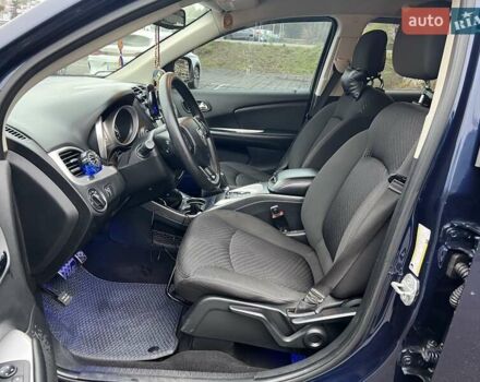 Синий Додж Джорни, объемом двигателя 2.36 л и пробегом 195 тыс. км за 11500 $, фото 31 на Automoto.ua