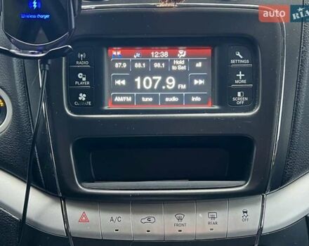 Синий Додж Джорни, объемом двигателя 2.36 л и пробегом 195 тыс. км за 11500 $, фото 41 на Automoto.ua