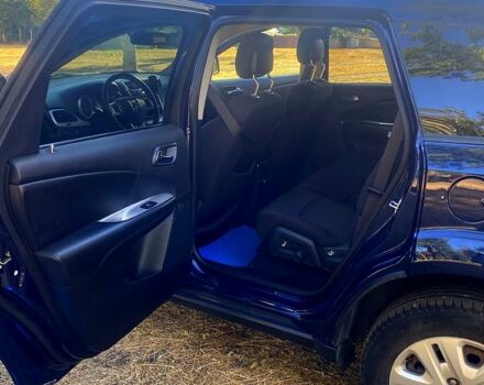 Синий Додж Джорни, объемом двигателя 2.4 л и пробегом 150 тыс. км за 13200 $, фото 6 на Automoto.ua