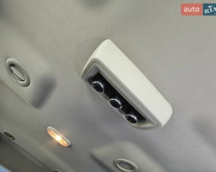 Синий Додж Джорни, объемом двигателя 2.36 л и пробегом 95 тыс. км за 13500 $, фото 8 на Automoto.ua