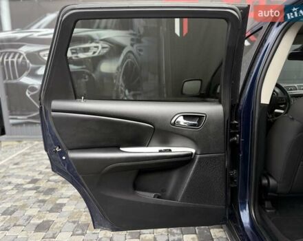 Синий Додж Джорни, объемом двигателя 2.36 л и пробегом 50 тыс. км за 12300 $, фото 48 на Automoto.ua