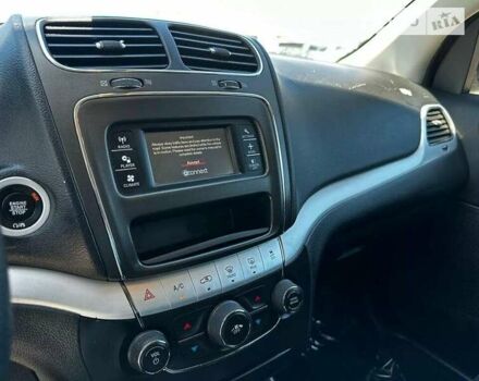 Синий Додж Джорни, объемом двигателя 2.36 л и пробегом 96 тыс. км за 2000 $, фото 14 на Automoto.ua