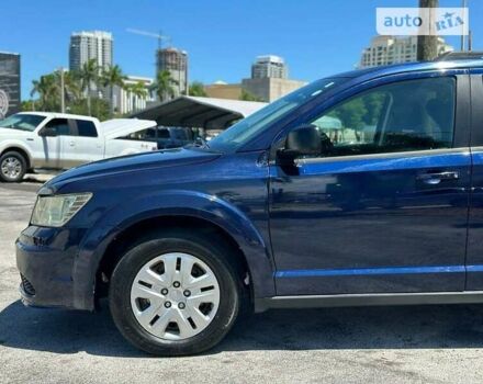 Синий Додж Джорни, объемом двигателя 2.36 л и пробегом 96 тыс. км за 2000 $, фото 3 на Automoto.ua