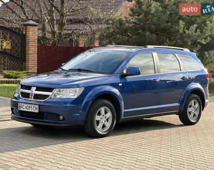 Синий Додж Джорни, объемом двигателя 2 л и пробегом 312 тыс. км за 7000 $, фото 1 на Automoto.ua