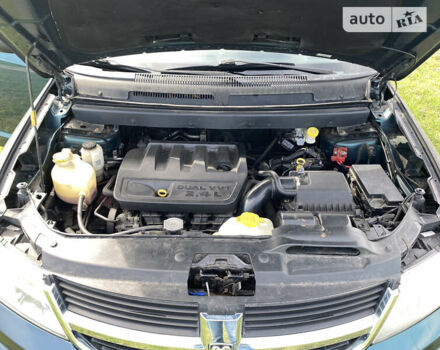 Зелений Додж Джорні, об'ємом двигуна 2.4 л та пробігом 155 тис. км за 5999 $, фото 23 на Automoto.ua