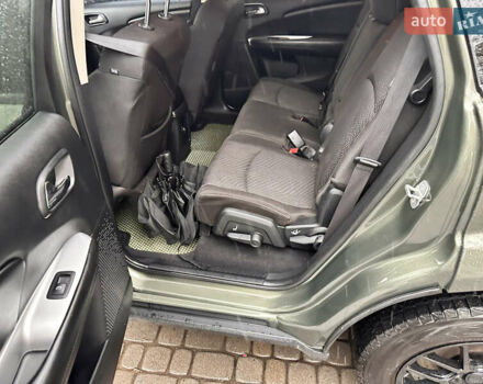 Зелений Додж Джорні, об'ємом двигуна 3.6 л та пробігом 190 тис. км за 13000 $, фото 5 на Automoto.ua