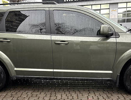 Зелений Додж Джорні, об'ємом двигуна 3.6 л та пробігом 190 тис. км за 13000 $, фото 1 на Automoto.ua