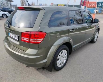 Зеленый Додж Джорни, объемом двигателя 2.36 л и пробегом 155 тыс. км за 11000 $, фото 3 на Automoto.ua