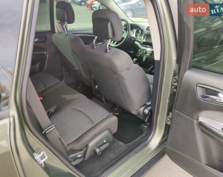 Зеленый Додж Джорни, объемом двигателя 2.36 л и пробегом 155 тыс. км за 11000 $, фото 15 на Automoto.ua