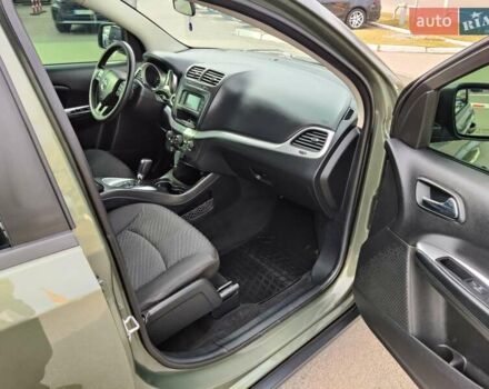 Зеленый Додж Джорни, объемом двигателя 2.36 л и пробегом 155 тыс. км за 11000 $, фото 14 на Automoto.ua