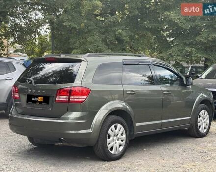 Зелений Додж Джорні, об'ємом двигуна 2.36 л та пробігом 190 тис. км за 12000 $, фото 5 на Automoto.ua