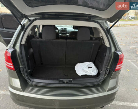 Зеленый Додж Джорни, объемом двигателя 2.4 л и пробегом 177 тыс. км за 11200 $, фото 15 на Automoto.ua