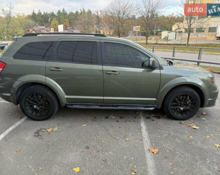 Зеленый Додж Джорни, объемом двигателя 2.4 л и пробегом 177 тыс. км за 11200 $, фото 8 на Automoto.ua