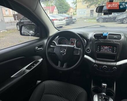 Зелений Додж Джорні, об'ємом двигуна 2.36 л та пробігом 190 тис. км за 12000 $, фото 11 на Automoto.ua