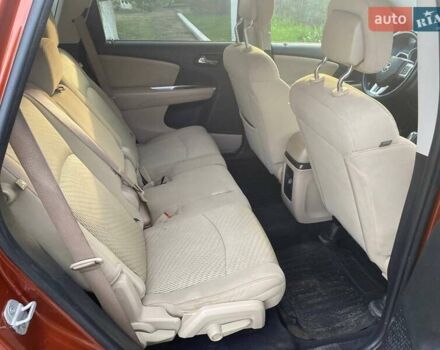 Помаранчевий Додж Джорні, об'ємом двигуна 2.36 л та пробігом 205 тис. км за 8500 $, фото 12 на Automoto.ua