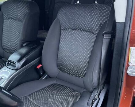 Оранжевый Додж Джорни, объемом двигателя 2.36 л и пробегом 250 тыс. км за 8100 $, фото 11 на Automoto.ua