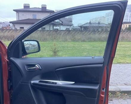 Оранжевый Додж Джорни, объемом двигателя 2.36 л и пробегом 250 тыс. км за 8100 $, фото 21 на Automoto.ua