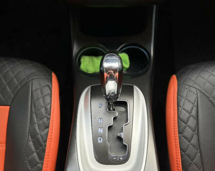 Оранжевый Додж Джорни, объемом двигателя 2.36 л и пробегом 160 тыс. км за 11000 $, фото 14 на Automoto.ua