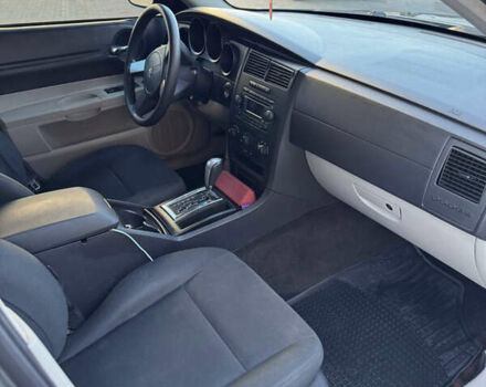 Серый Додж Магнум, объемом двигателя 2.74 л и пробегом 290 тыс. км за 6700 $, фото 6 на Automoto.ua