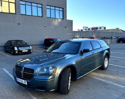 Серый Додж Магнум, объемом двигателя 2.7 л и пробегом 186 тыс. км за 7777 $, фото 1 на Automoto.ua