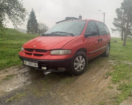 Красный Додж Монако, объемом двигателя 2.5 л и пробегом 220 тыс. км за 2600 $, фото 2 на Automoto.ua