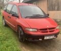 Червоний Додж Монако, об'ємом двигуна 2.5 л та пробігом 220 тис. км за 2600 $, фото 1 на Automoto.ua