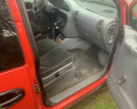 Красный Додж Монако, объемом двигателя 2.5 л и пробегом 220 тыс. км за 2600 $, фото 6 на Automoto.ua