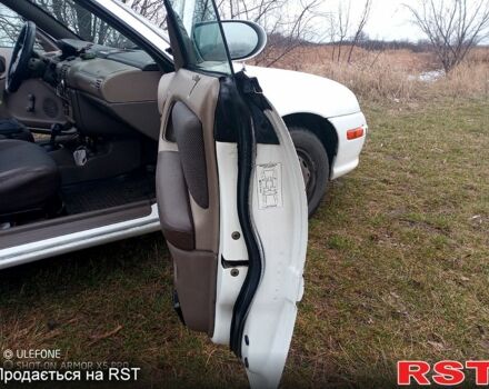 Белый Додж Неон, объемом двигателя 2 л и пробегом 404 тыс. км за 2000 $, фото 4 на Automoto.ua