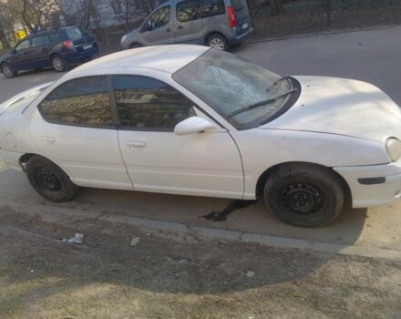 Білий Додж Neon, об'ємом двигуна 2 л та пробігом 230 тис. км за 900 $, фото 1 на Automoto.ua