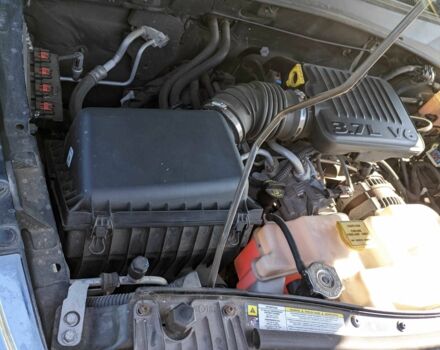 Черный Додж Нитро, объемом двигателя 3.7 л и пробегом 68 тыс. км за 12200 $, фото 7 на Automoto.ua