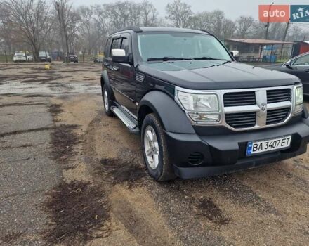 Черный Додж Нитро, объемом двигателя 3.7 л и пробегом 248 тыс. км за 8500 $, фото 2 на Automoto.ua