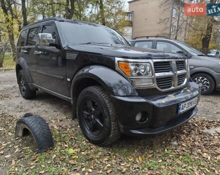 Чорний Додж Nitro, об'ємом двигуна 2.8 л та пробігом 85 тис. км за 9500 $, фото 6 на Automoto.ua