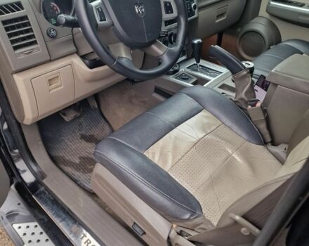Чорний Додж Nitro, об'ємом двигуна 3.7 л та пробігом 248 тис. км за 8500 $, фото 6 на Automoto.ua