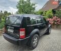 Черный Додж Нитро, объемом двигателя 2.8 л и пробегом 206 тыс. км за 10500 $, фото 5 на Automoto.ua