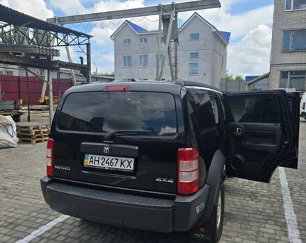Чорний Додж Nitro, об'ємом двигуна 3.7 л та пробігом 51 тис. км за 13000 $, фото 1 на Automoto.ua