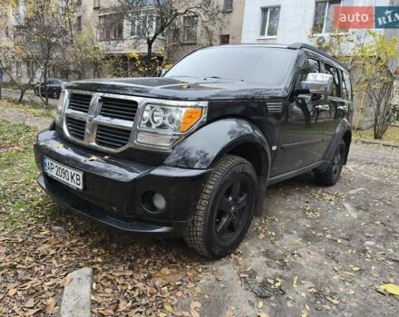 Чорний Додж Nitro, об'ємом двигуна 2.8 л та пробігом 85 тис. км за 9500 $, фото 7 на Automoto.ua