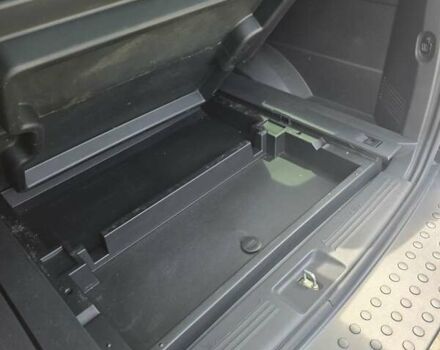 Чорний Додж Nitro, об'ємом двигуна 3.7 л та пробігом 51 тис. км за 13000 $, фото 8 на Automoto.ua