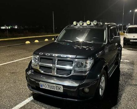 Черный Додж Нитро, объемом двигателя 3.7 л и пробегом 195 тыс. км за 9900 $, фото 2 на Automoto.ua