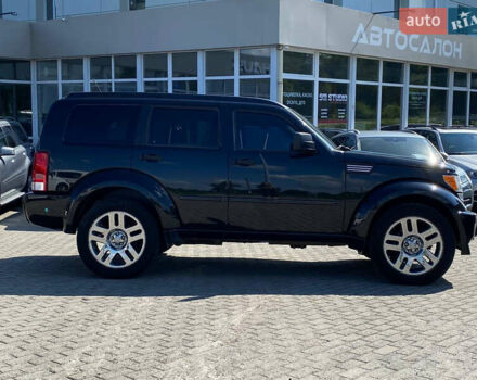 Черный Додж Нитро, объемом двигателя 4 л и пробегом 129 тыс. км за 8900 $, фото 3 на Automoto.ua