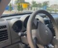 Чорний Додж Nitro, об'ємом двигуна 2.8 л та пробігом 415 тис. км за 6500 $, фото 12 на Automoto.ua