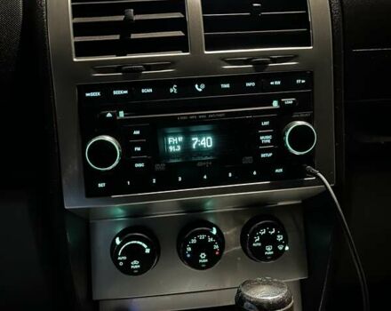 Черный Додж Нитро, объемом двигателя 3.7 л и пробегом 195 тыс. км за 9900 $, фото 9 на Automoto.ua