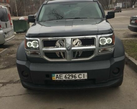 Черный Додж Нитро, объемом двигателя 2.8 л и пробегом 174 тыс. км за 13000 $, фото 1 на Automoto.ua