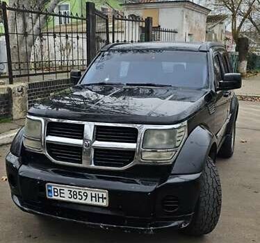 Чорний Додж Nitro, об'ємом двигуна 3.7 л та пробігом 278 тис. км за 7000 $, фото 1 на Automoto.ua