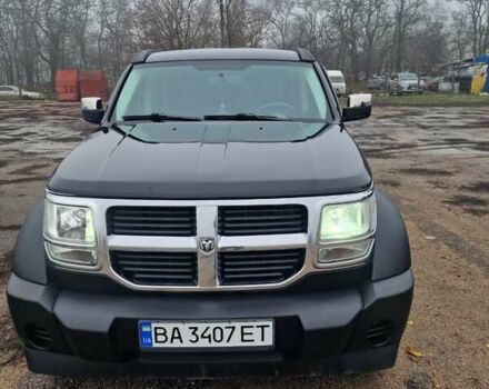 Черный Додж Нитро, объемом двигателя 3.7 л и пробегом 248 тыс. км за 8500 $, фото 1 на Automoto.ua