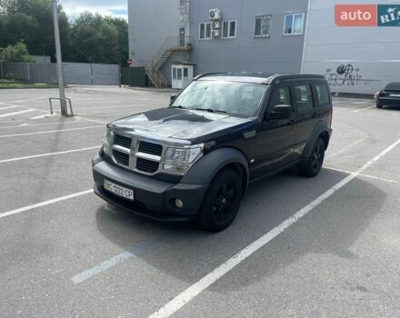 Чорний Додж Nitro, об'ємом двигуна 2.8 л та пробігом 133 тис. км за 9500 $, фото 1 на Automoto.ua