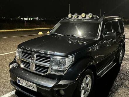 Черный Додж Нитро, объемом двигателя 3.7 л и пробегом 195 тыс. км за 9900 $, фото 1 на Automoto.ua