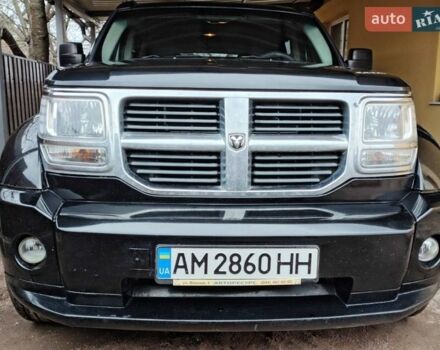 Чорний Додж Nitro, об'ємом двигуна 3.7 л та пробігом 334 тис. км за 6500 $, фото 1 на Automoto.ua