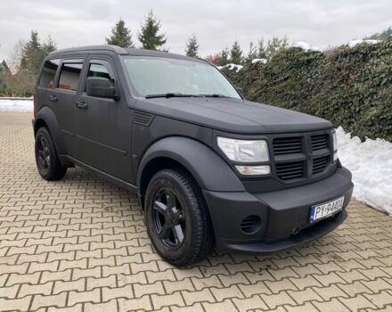 Черный Додж Нитро, объемом двигателя 2.8 л и пробегом 233 тыс. км за 3800 $, фото 1 на Automoto.ua